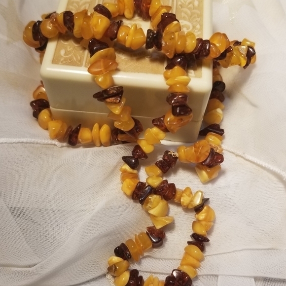 VTG Raw Butterscotch Rootbeer Amber Necklace - Picture 3 of 8